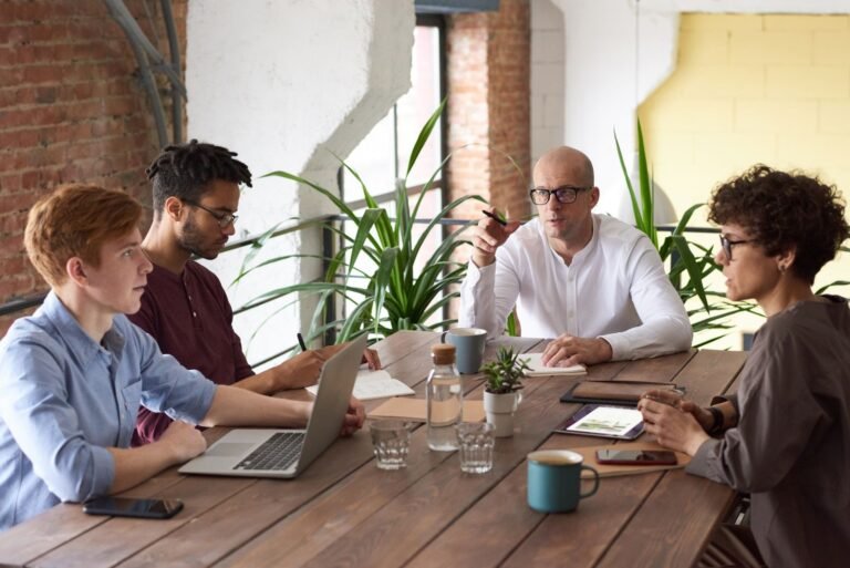 Managing accounts payable and receivable bills and invoices in Xero