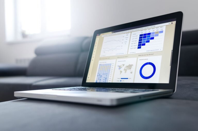 Xero pricing plans: comparison of Xero pricing plans Starter, Standard, and Premium