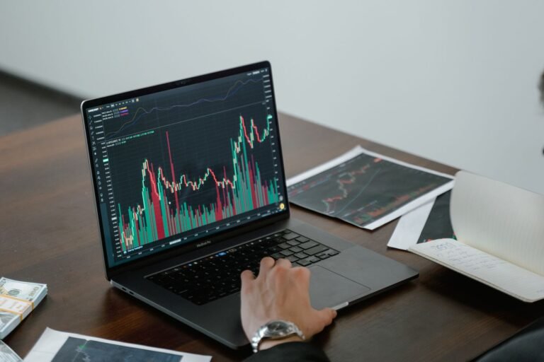 Xero app marketplace — laptop displaying business financial charts for Xero app integrations